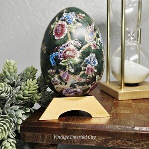 Vtg Ceramic Hand Painted Floral Asian Egg Green Enameled Gold W Free Wood Stand